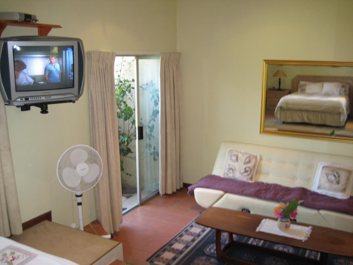 Aurora Guest Units Hotel Durbanville Bagian luar foto